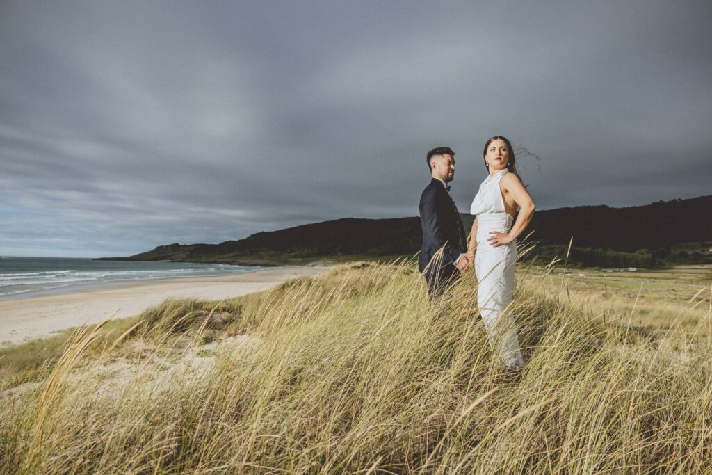 Postboda en la Playa de Traba de Laxe de Laura y fabio